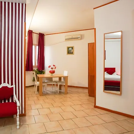 Lägenhetshotell Lupiae Lecce