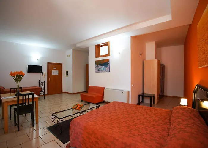 Lupiae מלון דירות